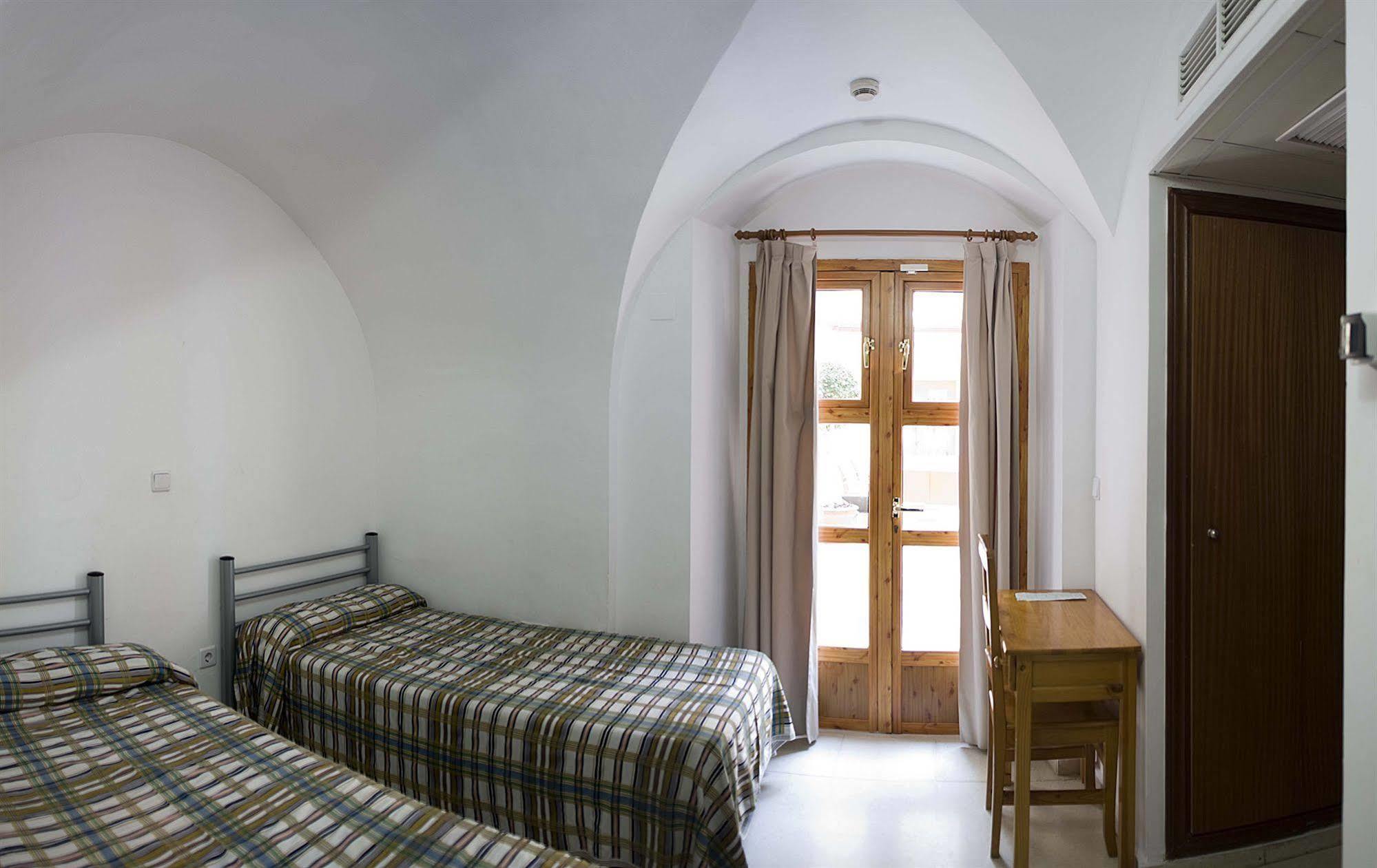 Albergue Inturjoven Cordoba Exterior photo